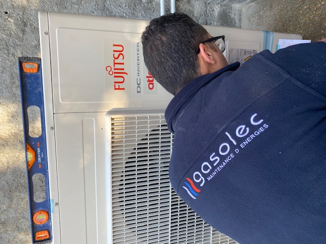 Entretien pompe à chaleur et climatisation Versailles